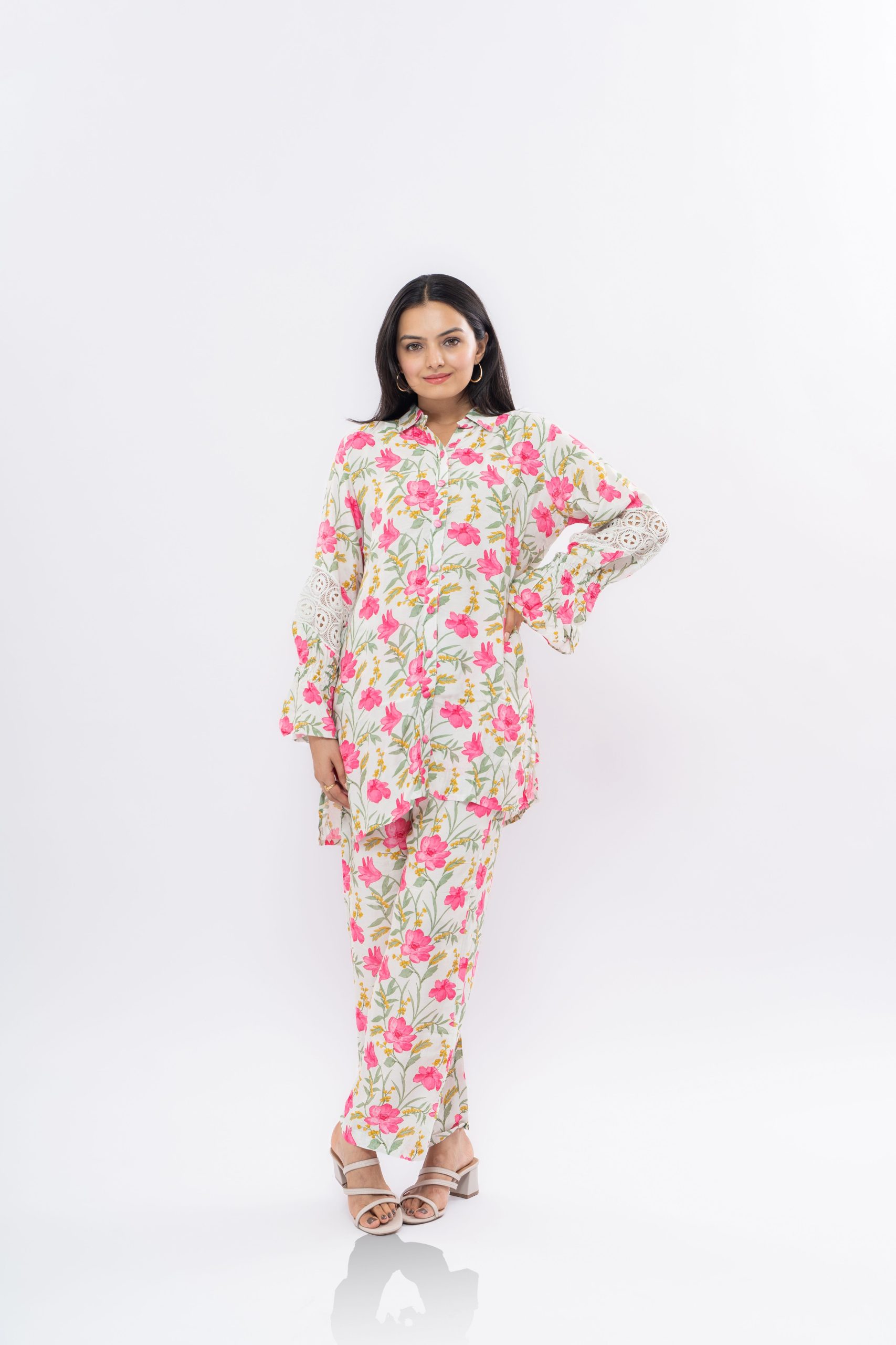 Elegant floral lounge wear set for women, perfect for comfort and style.